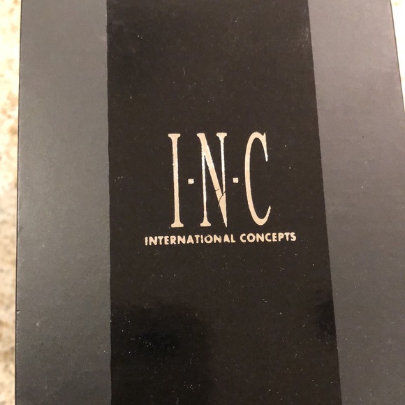 Watch - Picture 4 of 5